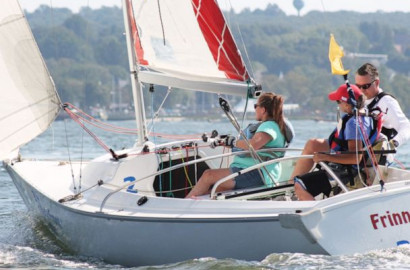 تدريب القوارب الشراعية